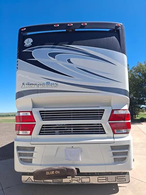 2015 TIFFIN MOTORHOMES ALLEGRO BUS photo 2