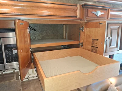 2015 TIFFIN MOTORHOMES ALLEGRO BUS photo 46
