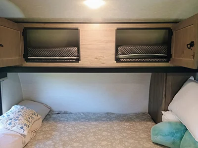 2025 SUNSET PARK RV SUN-LITE photo 6