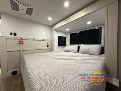 2026 Grand Design Solitude photo 31