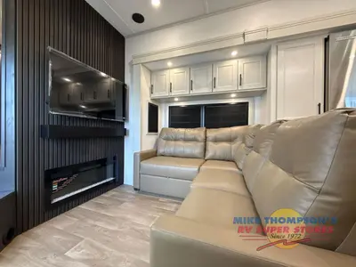 2026 Grand Design Solitude photo 20