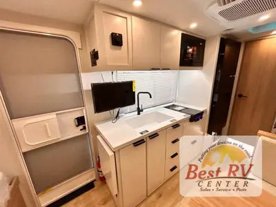 2027 Winnebago Micro Minnie photo 21