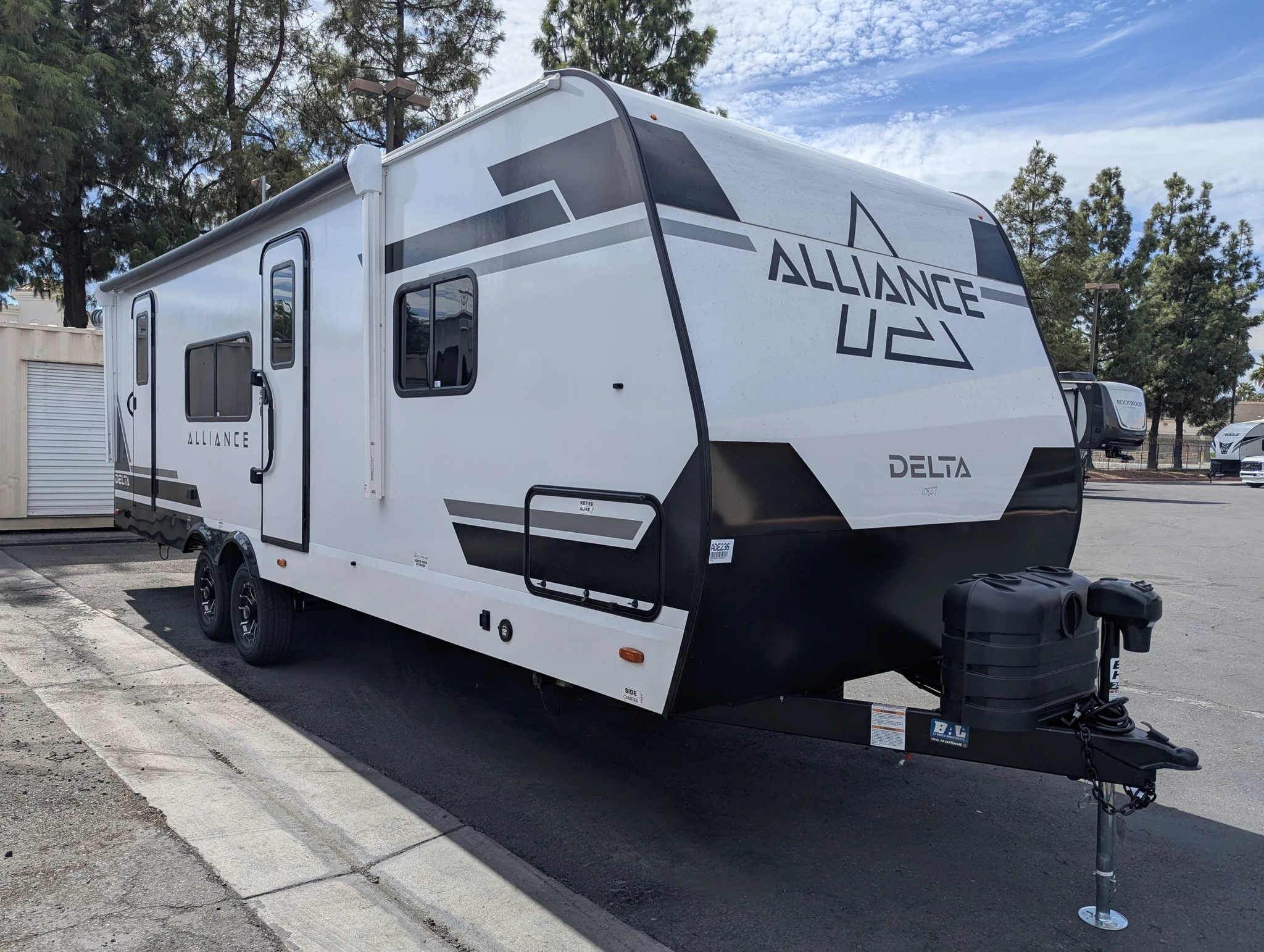 2027 Alliance RV Delta exterior