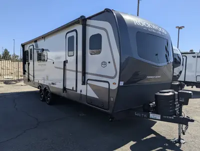 New 2027 Forest River Rockwood Ultra Lite 2618RD