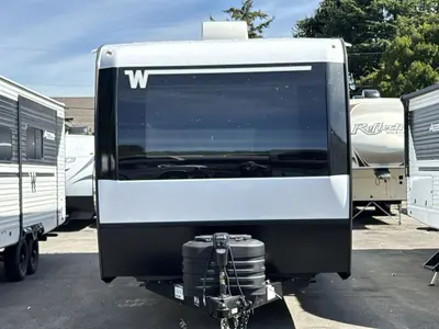 2027 Winnebago Thrive photo 4