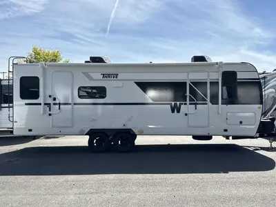 2027 Winnebago Thrive photo 10