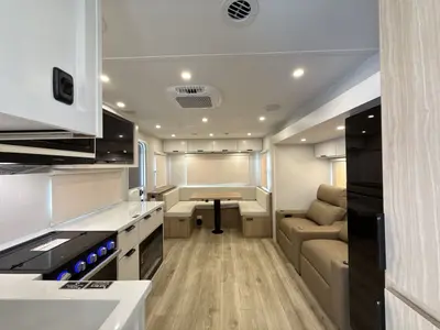 2027 Winnebago Thrive photo 41