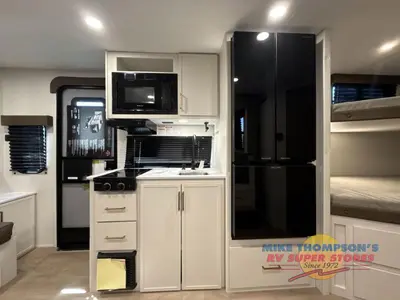 2026 Grand Design Transcend One photo 24
