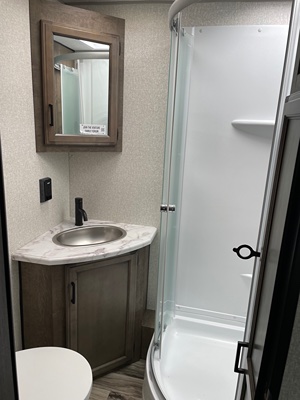 2022 VENTURE RV SPORTTREK photo 6