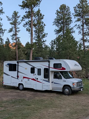 2018 FOREST RIVER SUNSEEKER photo 3