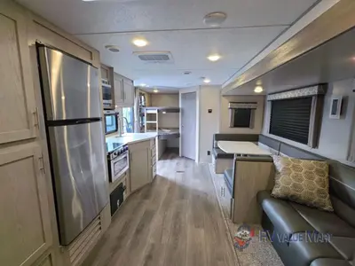 2022 Coachmen Catalina Legacy photo 7