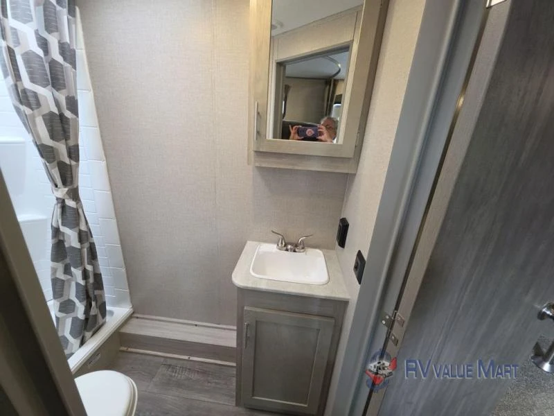 2022 Coachmen Catalina Legacy exterior