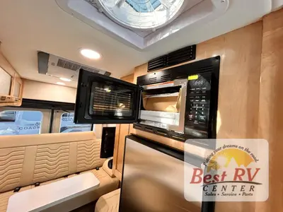 2027 Coachmen Beyond photo 25
