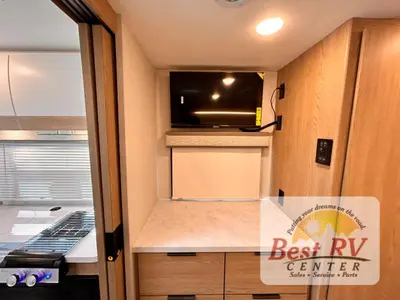 2027 Thor Motor Coach Gemini AWD photo 40