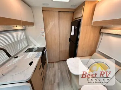 2027 Thor Motor Coach Gemini AWD photo 20