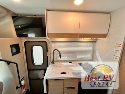 2027 Thor Motor Coach Gemini AWD photo 24