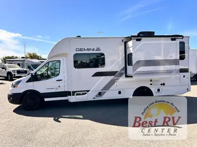 2027 Thor Motor Coach Gemini AWD photo 6