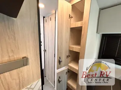 2027 Coachmen Cross Trail EV photo 38