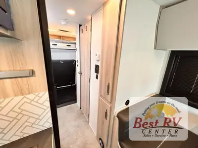 2027 Coachmen Cross Trail EV photo 37