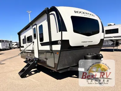 New 2027 Forest River Rockwood Mini Lite 2524FBT