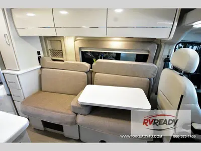 2022 Thor Motor Coach Rize photo 12