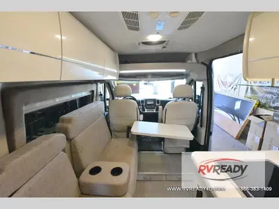 2022 Thor Motor Coach Rize photo 8