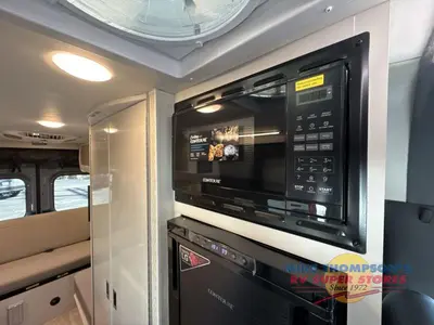 2026 Thor Motor Coach Sanctuary photo 22