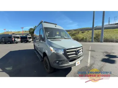 2026 Thor Motor Coach Sanctuary photo 3