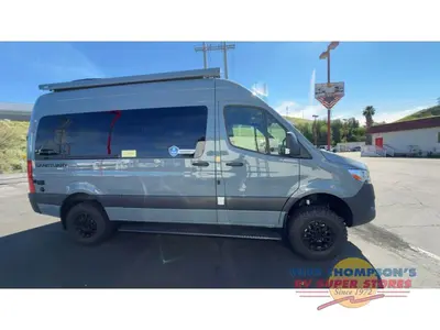 2026 Thor Motor Coach Sanctuary photo 2