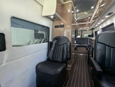 2017 Airstream Interstate Grand Tour EXT photo 13