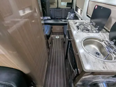 2017 Airstream Interstate Grand Tour EXT photo 19