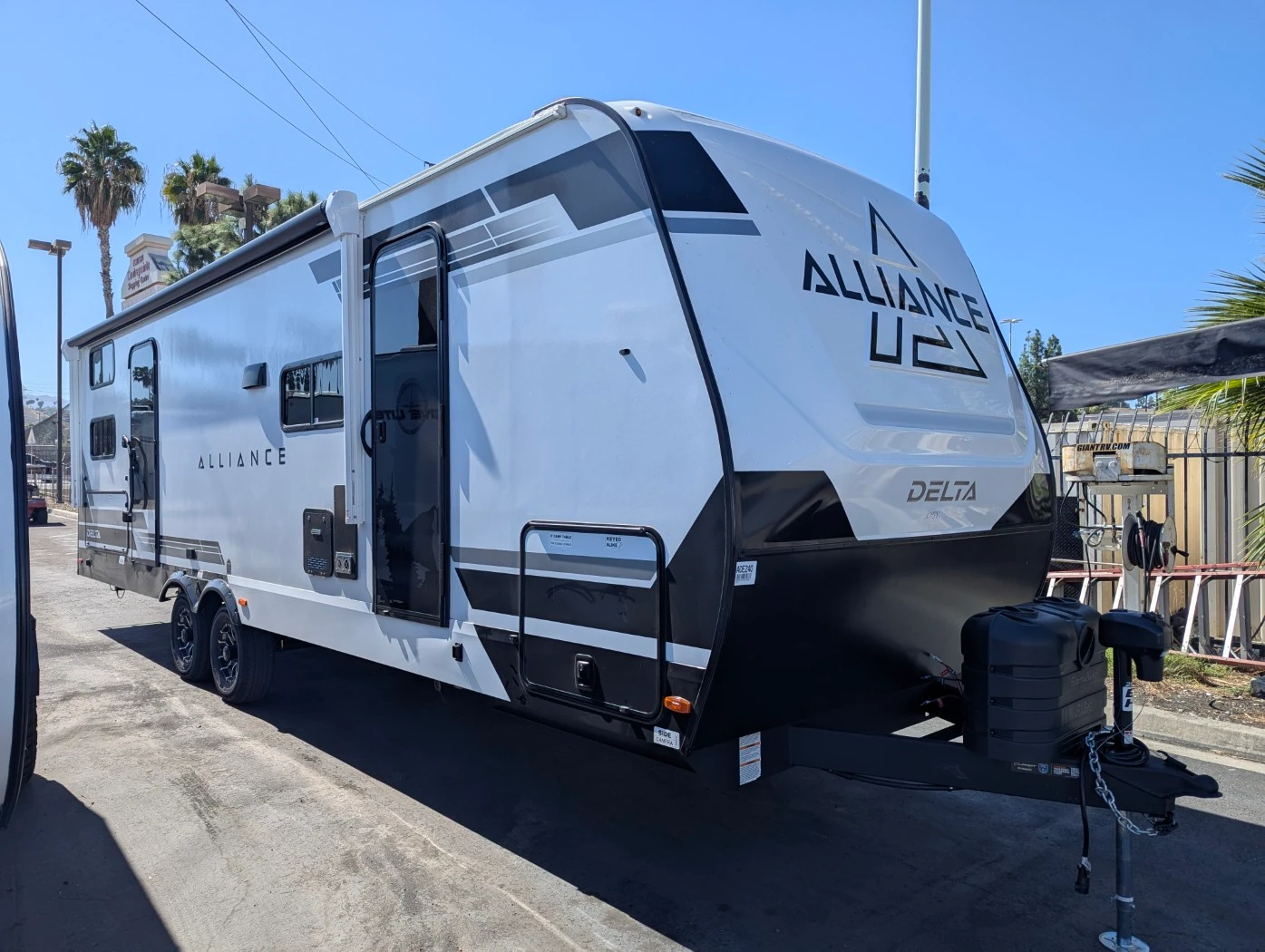 2027 Alliance RV Delta exterior