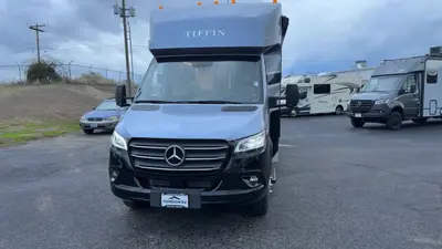 2026 Tiffin Motorhomes Wayfarer photo 8