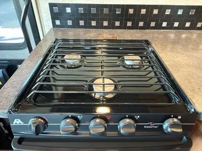 2018 Winnebago Vista photo 36