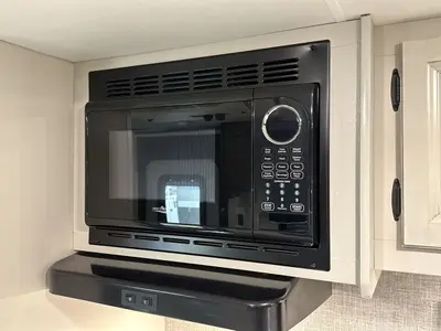 2023 Jayco Jay Flight SLX photo 37