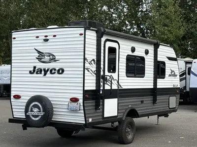 2023 Jayco Jay Flight SLX photo 9