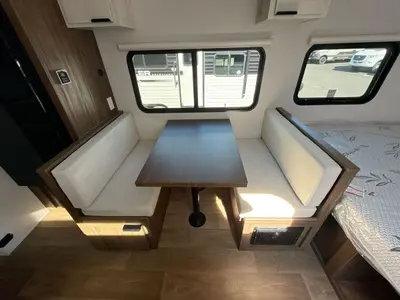 2027 Winnebago Access photo 37