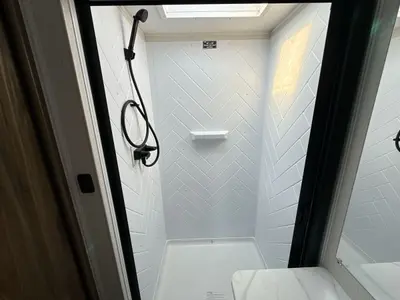 2027 Winnebago Access photo 34
