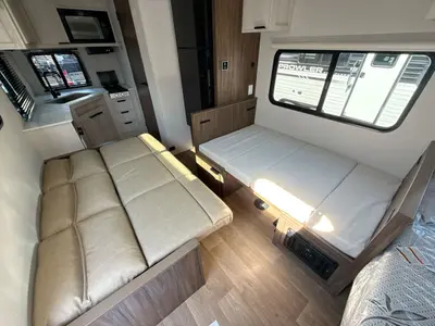 2027 Winnebago Access photo 38