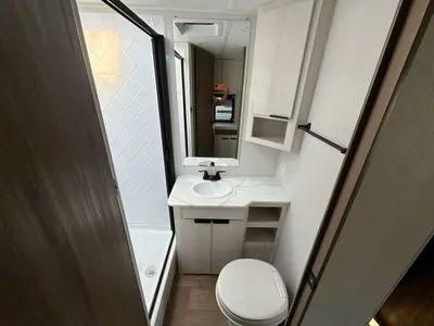 2027 Winnebago Access photo 33