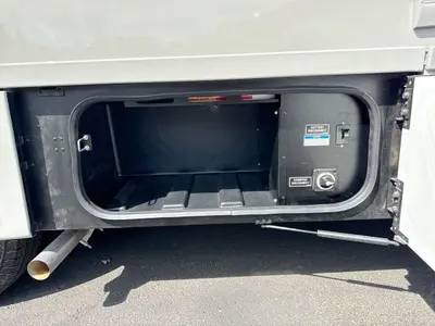 2027 Winnebago Navion photo 15