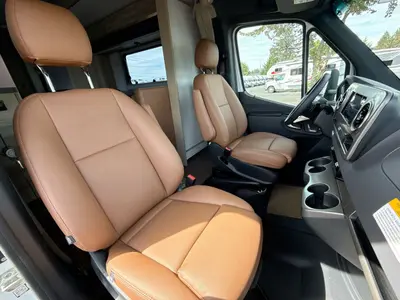 2027 Winnebago Navion photo 45