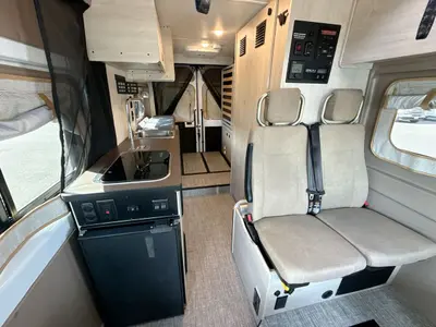 2027 Winnebago Solis photo 37