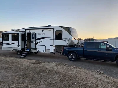 Used 2021 Keystone Cougar 316RLS