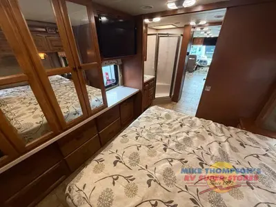 2013 Tiffin Motorhomes Allegro photo 15
