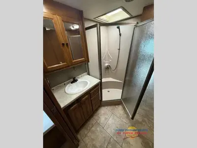 2013 Tiffin Motorhomes Allegro photo 12