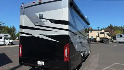 2026 Tiffin Motorhomes Wayfarer photo 3
