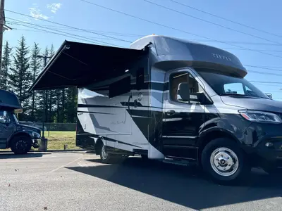 2026 Tiffin Motorhomes Wayfarer photo 12