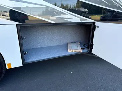 2027 Renegade Verona photo 15