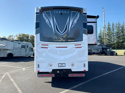 2027 Renegade Verona photo 8